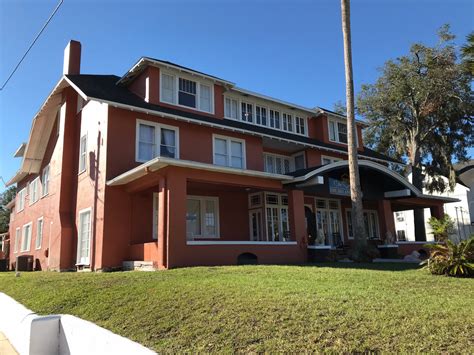 Deland hotel - Location. 308 N Woodland Blvd, DeLand, FL 32720-3450. 1 (844) 631-0595. Courtyard DeLand Historic Downtown. 85 reviews.